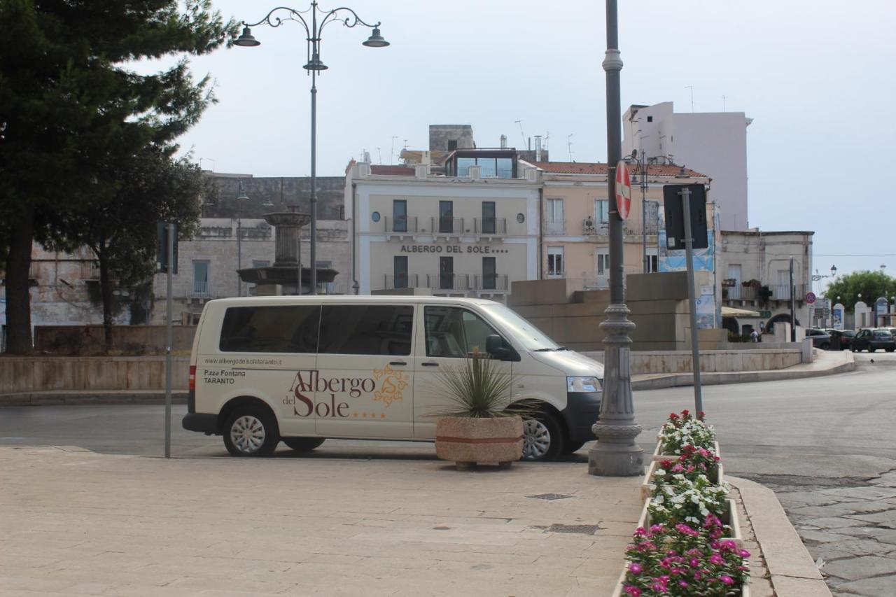 Albergo Del Sole Taranto Kültér fotó